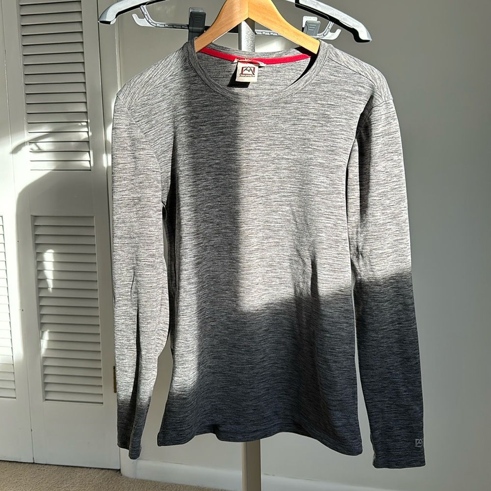 Avalanche Mid Weight Crewneck